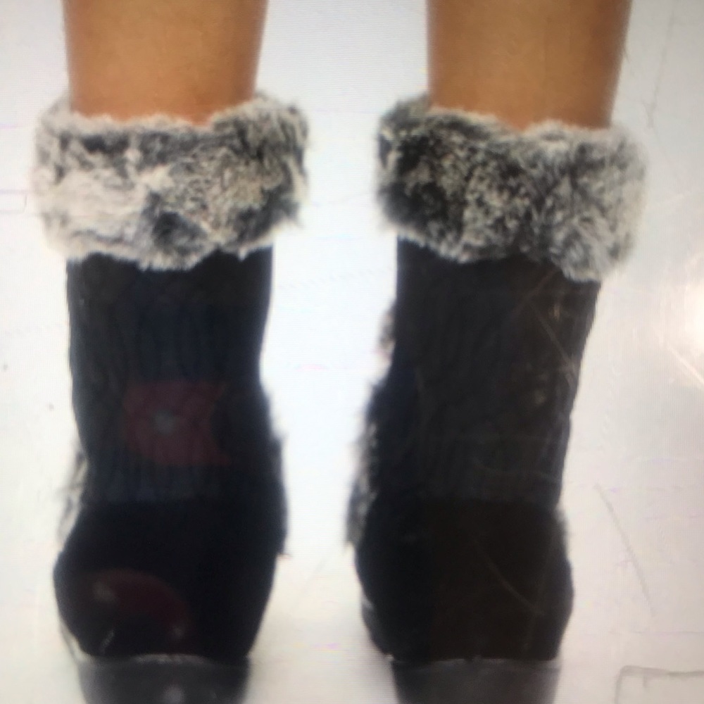 Shose - Picture 4 of 7